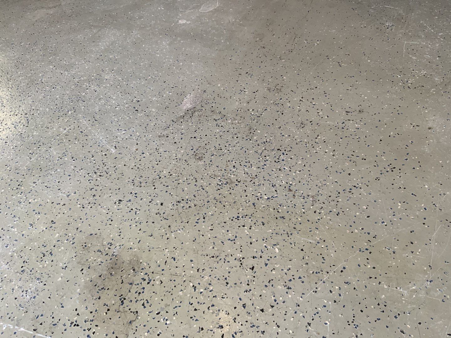 3 Common Issues With Concrete Coatings (Causes and Effects)