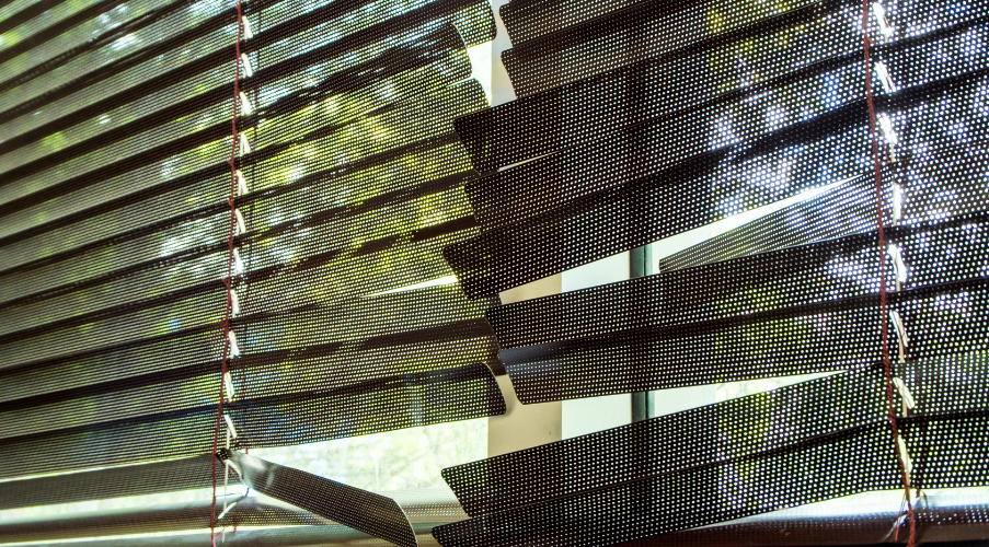 5 Common Problems with Interior Window Blinds and How to Fix Them